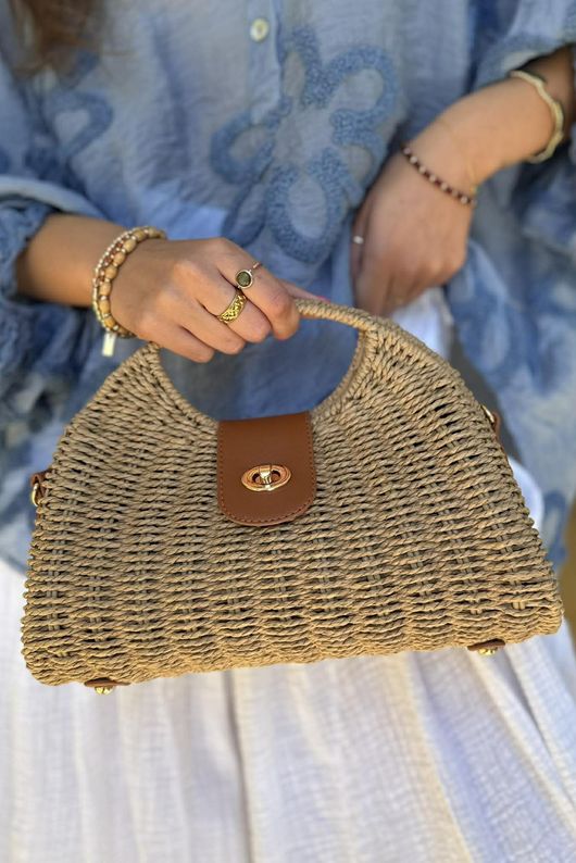 Marea Raffia Shell Crossbody Clutch Bag Dark